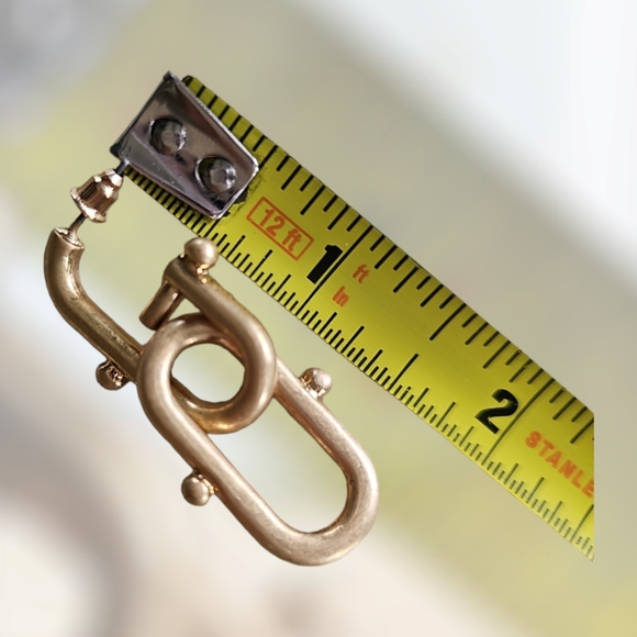 NWT Luxe' by Roman Matte Gold Tone Finish Modern Linked Pierced Earrings - Picture 7 of 7